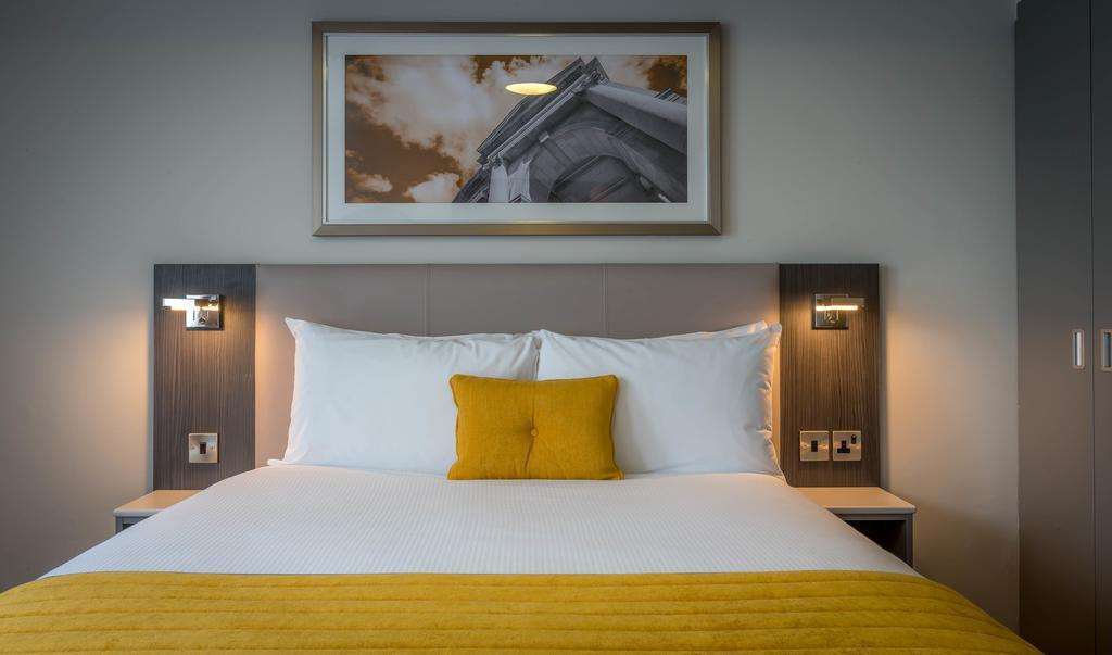 Maldron Hotel Kevin Street, Dublin City Room photo